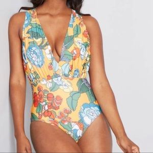 New Modcloth Lauren One-piece Swim Suit Medium
